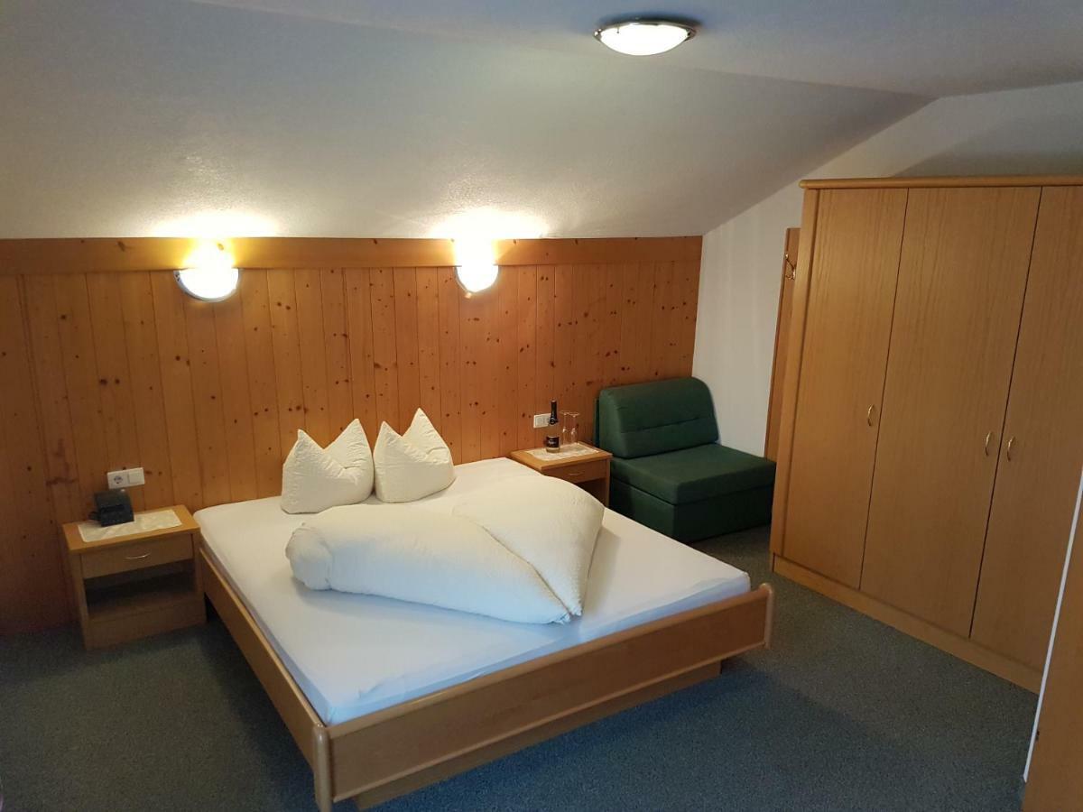 Gaestehaus Walch Fendels Exteriör bild